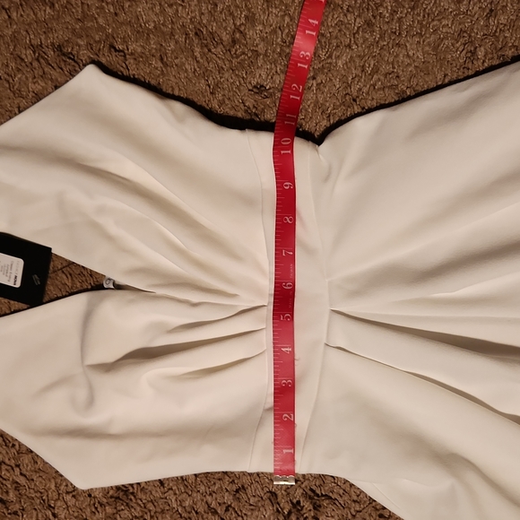 White jumpsuit! - Picture 3 of 11